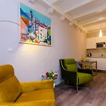 Villa Flores Studio Apartment